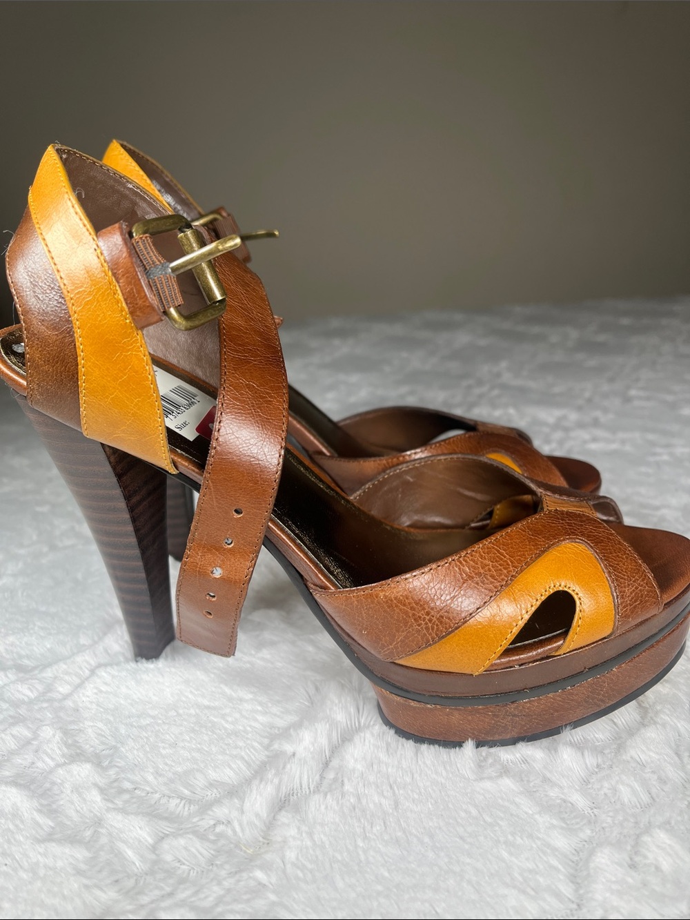 Nine West Brown & Gold Two-Tone Leather Open-Toe Heels